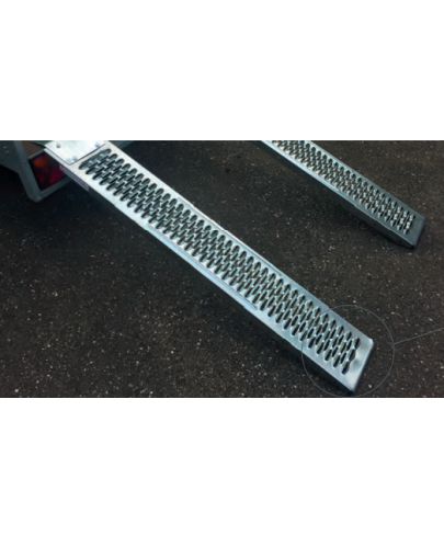 2 Rampes galvanisées droites pour remorque