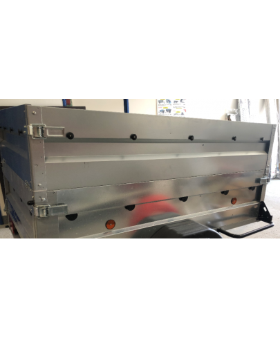 Rehausse pleine tole acier 256x130x40